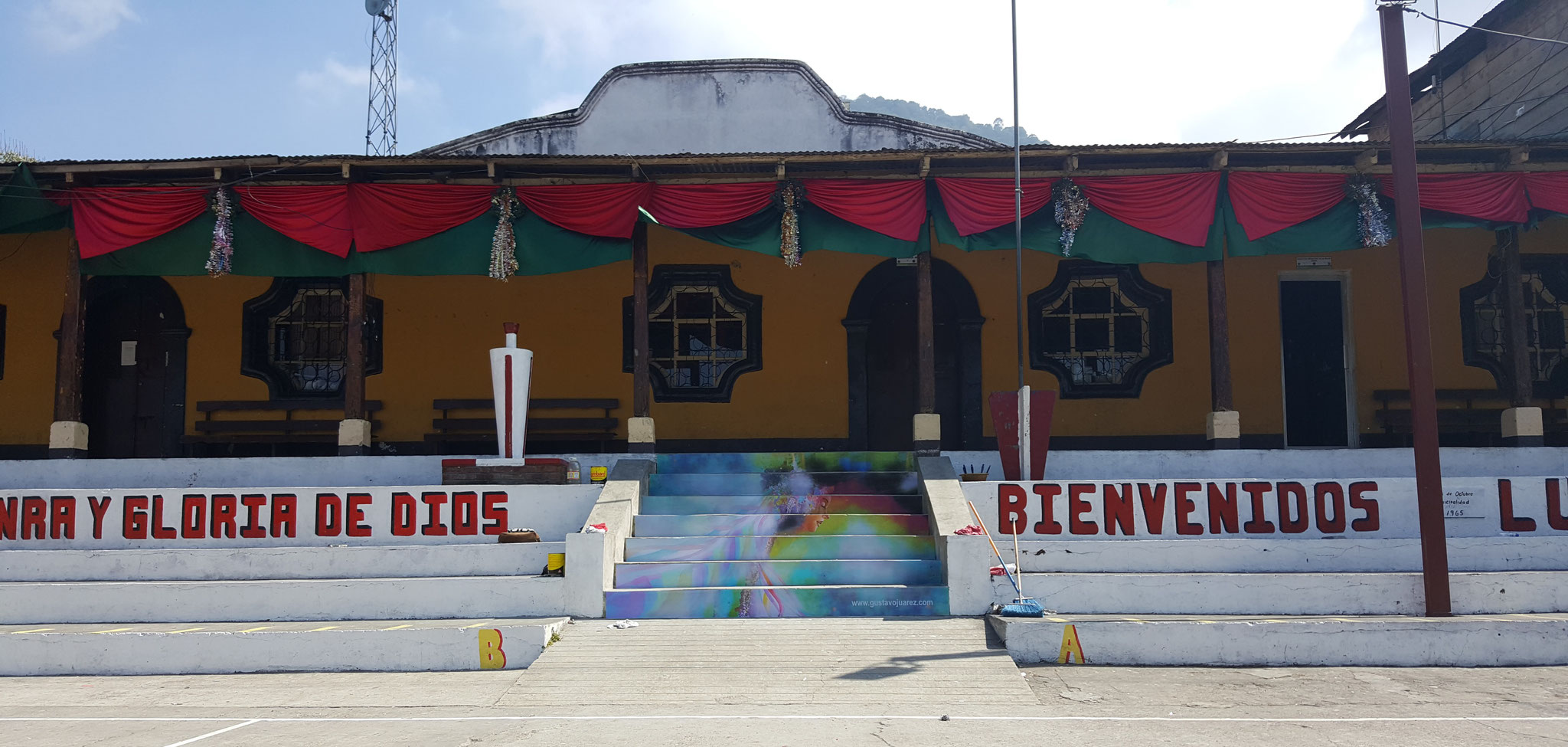 Painting by Gustavo Juárez on the staircases to the townhall of San Lucas Toliman, 2018